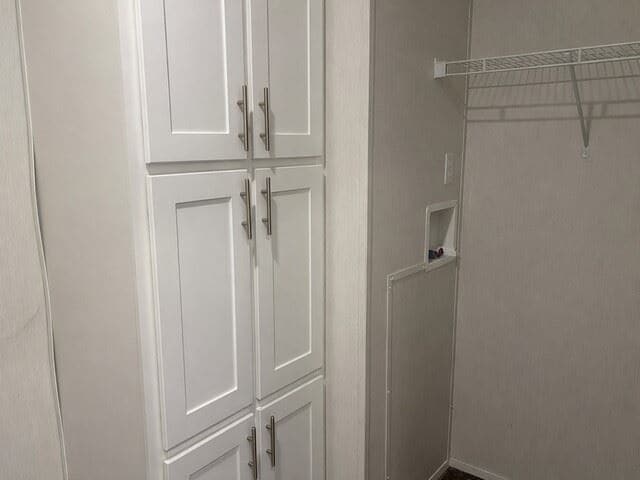 Photo - 825 Willowbrook Dr