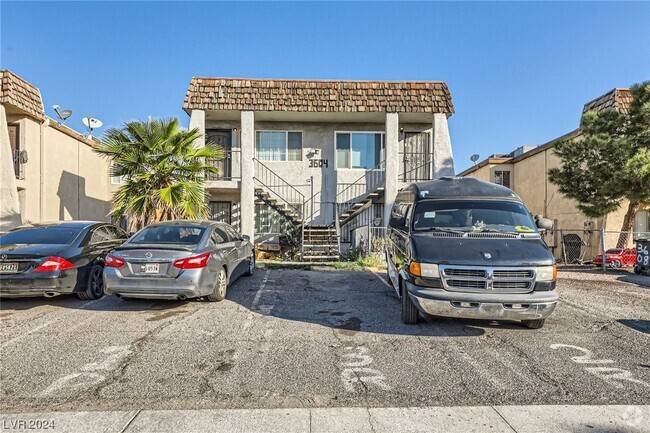 Building Photo - 3604 Thomas Ave Unit 4 Rental