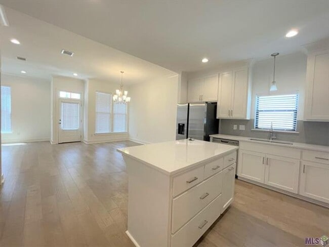 Photo - 3 Bedroom With a Bonus Room In Central School District!