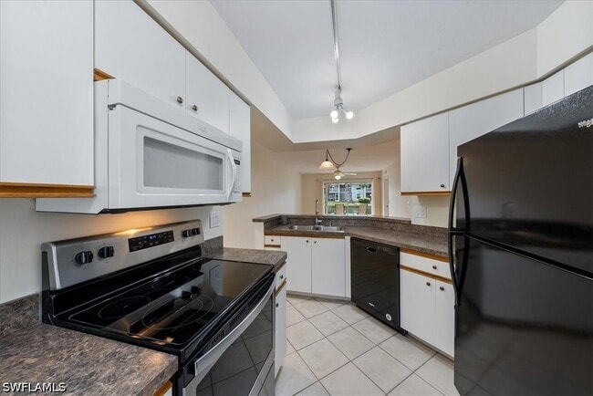 Photo - 149 Wading Bird Cir