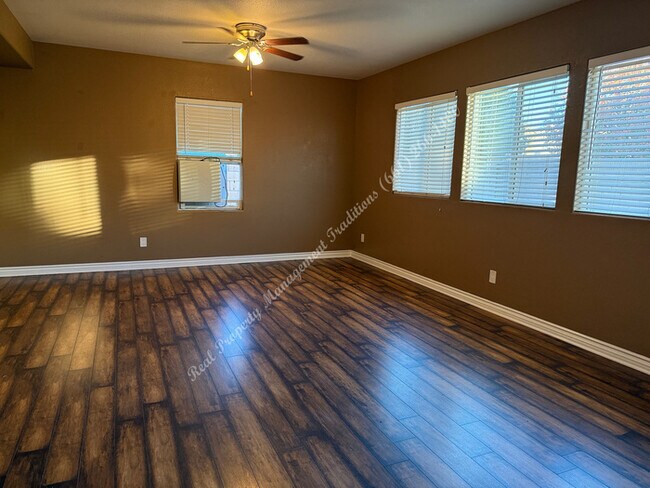 Photo - 44262 Maria Cir