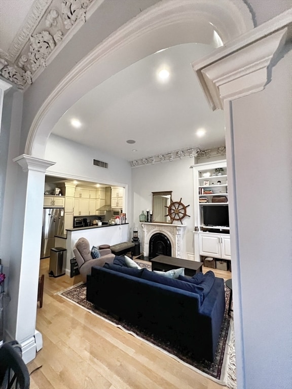 Photo - 1670 Washington St Unit 2