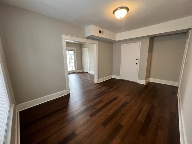 Photo - 1005-1007 Porter St