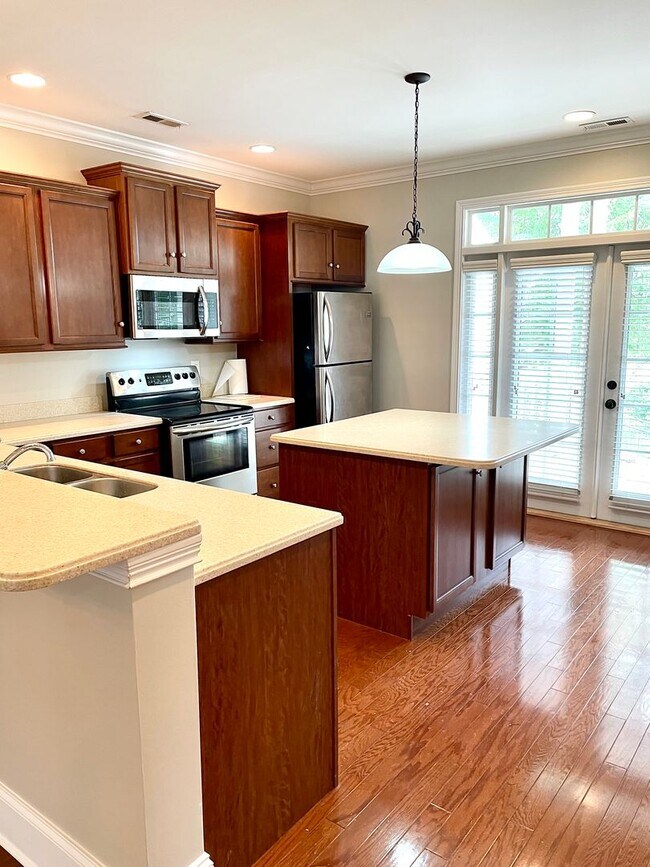 Photo - Lakeside Lviing in Loudon Unit 20