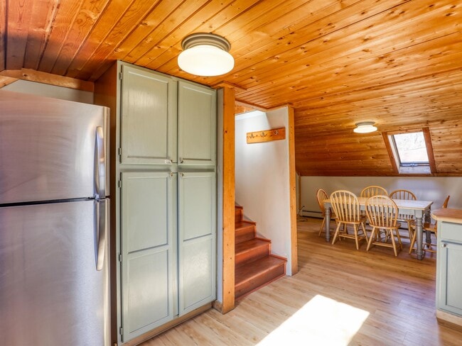 Photo - 1023 Ritters Valley Dr