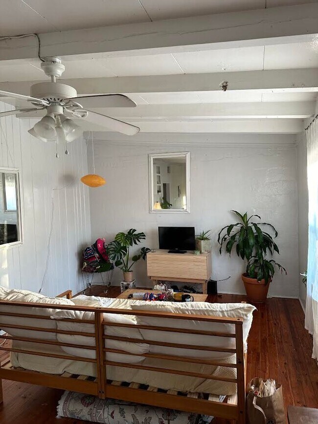 Photo - 135 Glencrest Dr Unit Glencrest B