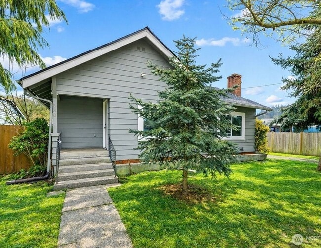 Photo - 330 V St SE
