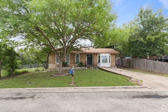 Building Photo - 601 Rucker St Rental