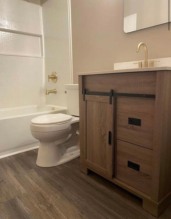 Photo - 31 Savona St