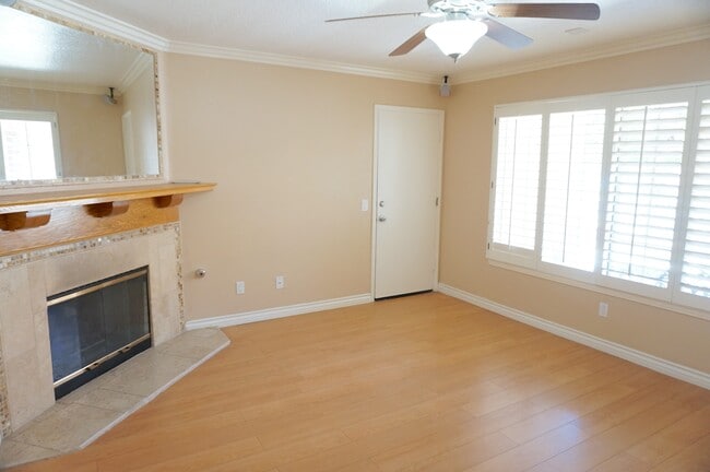 Photo - 12022 Falcon Crest Way