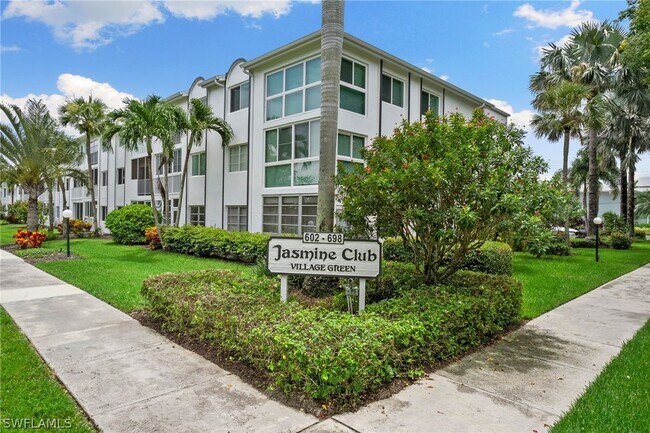 Photo - 620 Broad Ave S Unidad J620