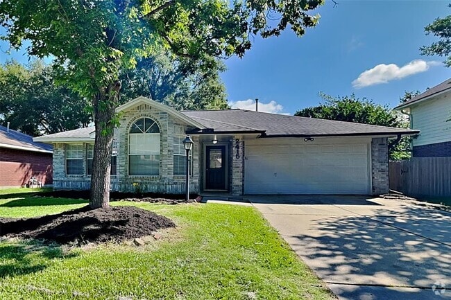 Building Photo - 2415 Pine Cone Dr Rental