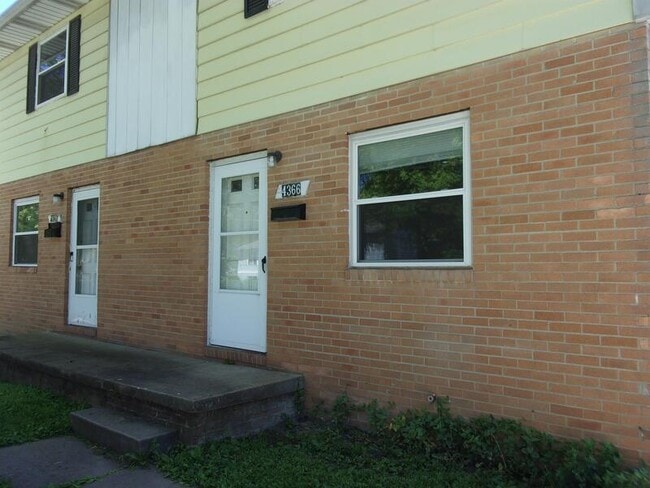 Photo - 4366 Elmhurst Dr