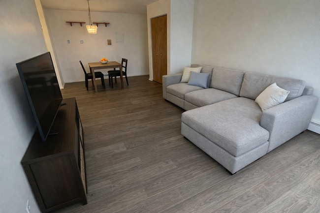 Building Photo - 103 W Elk Trl Unit 302