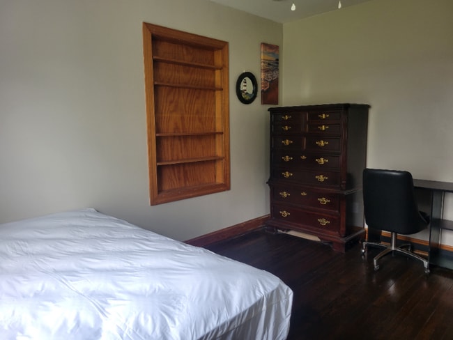 Photo - 1108 Maplewood Ave