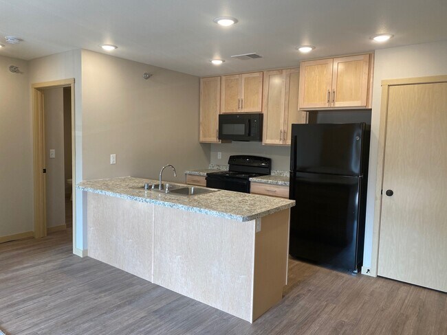 Photo - 604 5th Ave S Unit 106