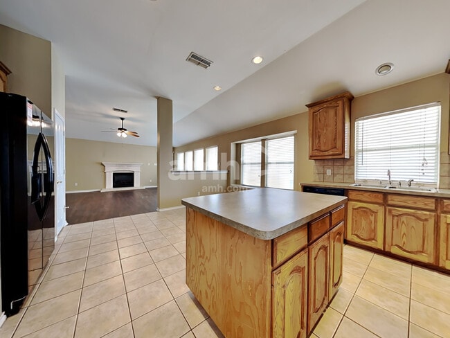 Photo - 8820 Sunset Trace Dr