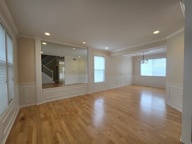 Photo - 217 Lexington Ct