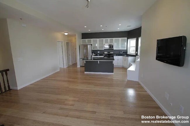 Photo - 17 Ashley St