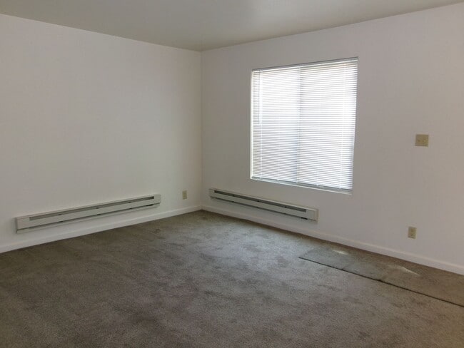 Photo - Well maintained 2 bedroom, 1 bath condo Unidad 25