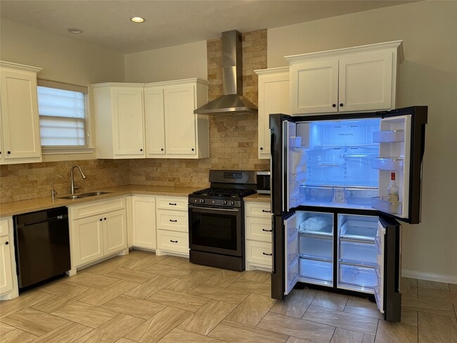 Photo - 3406 Elser St