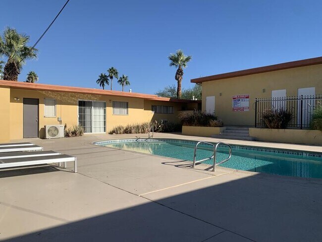 Photo - 37219 Melrose Dr