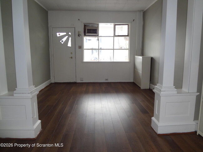 Photo - 52 Center St