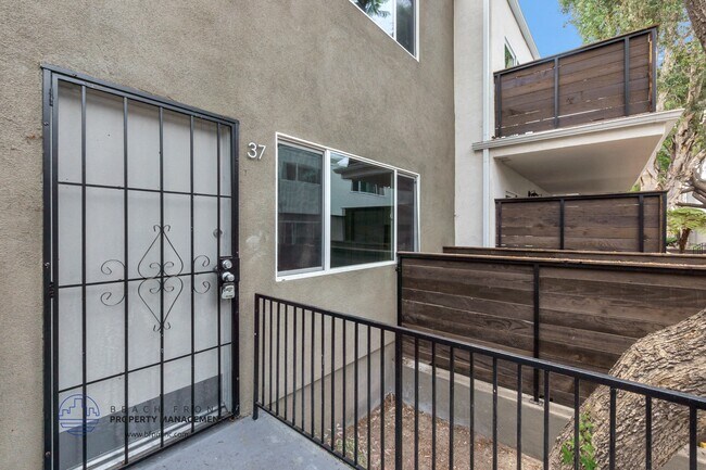 Photo - 23330 Arlington