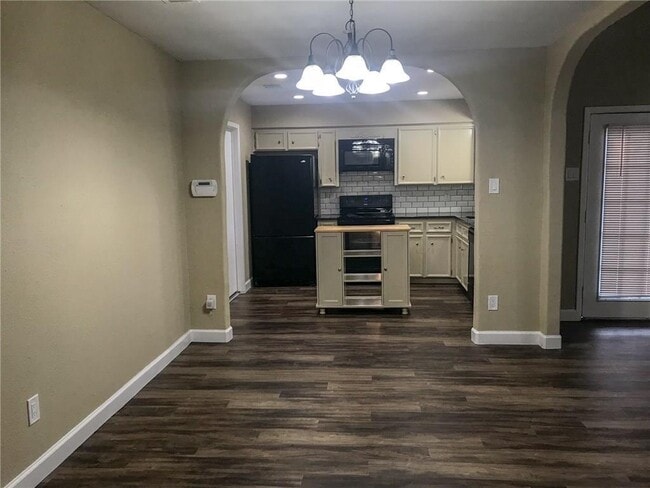 Photo - 10511 Robinwood Cir