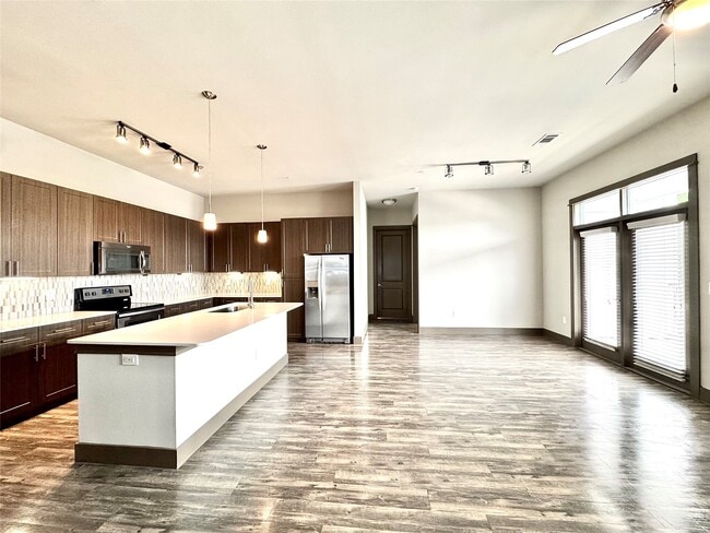 Photo - 5454 Washington Ave Unidad 2313 Rental