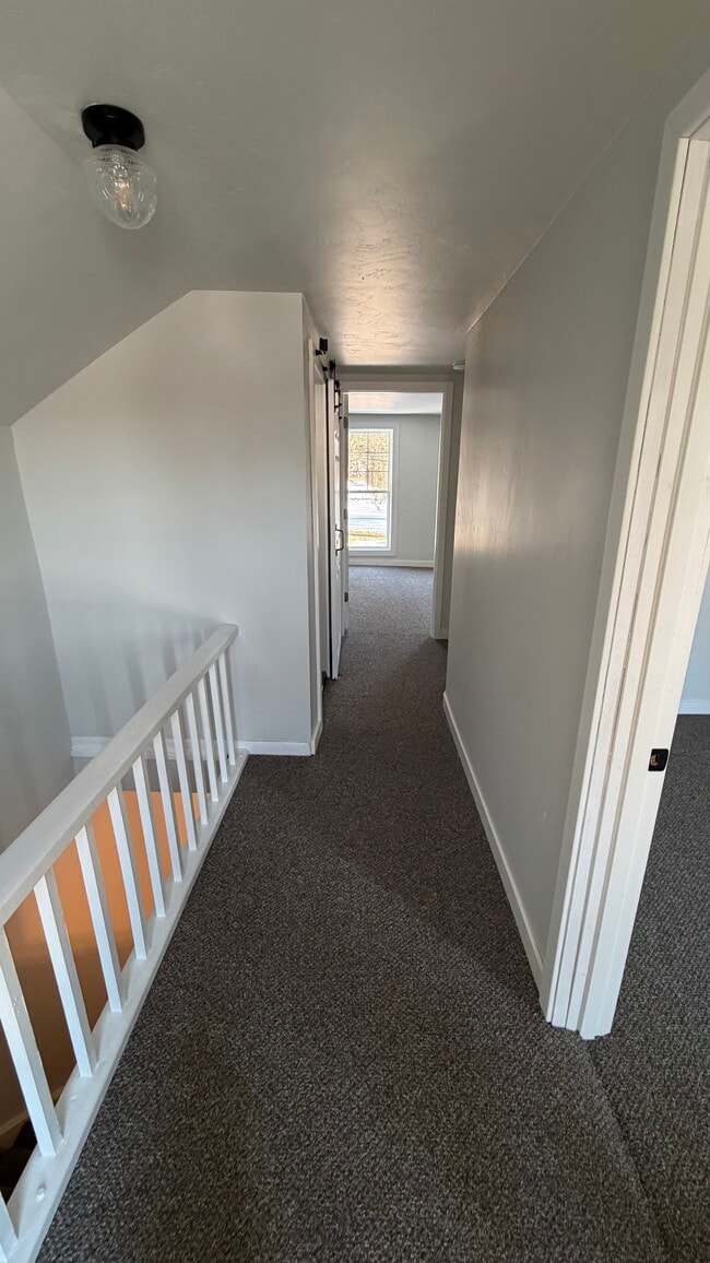 Photo - 51 W 14th St