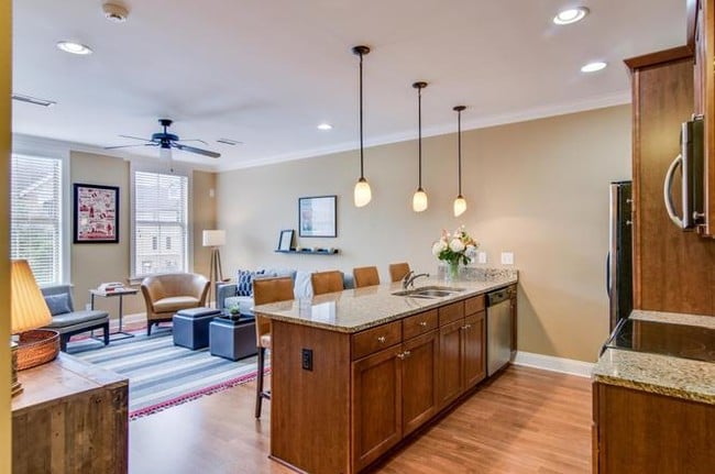 Photo - 3122 Long Blvd Unit 302