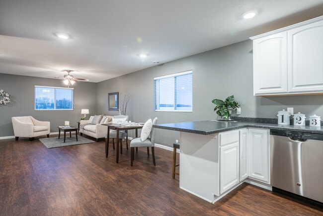 Photo - Creekside Townhomes