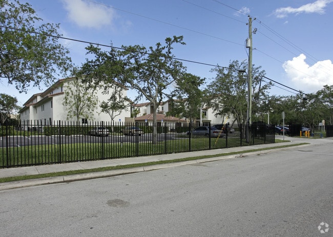 Photo - Leisure Villas