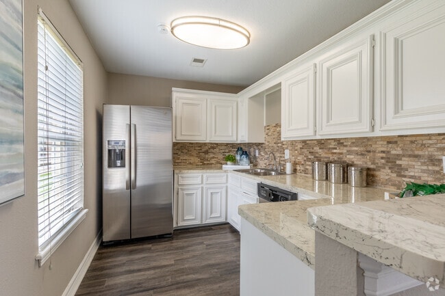 Leasing Office / Club House Kitchen - Bear Creek Crossing