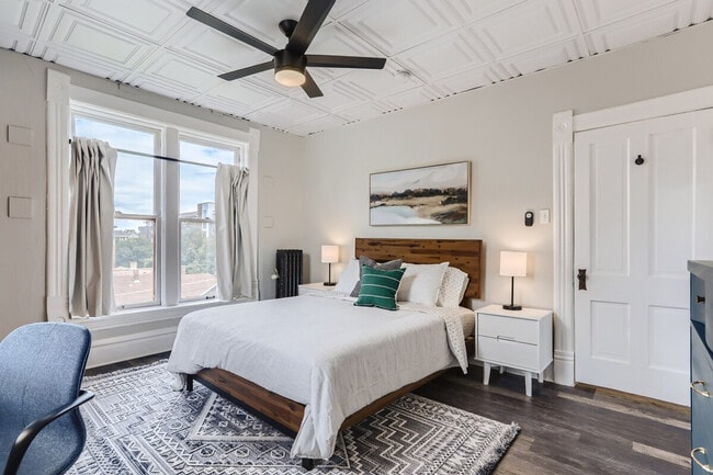 Photo - 2805 E 16th Ave Unidad ID1026240P