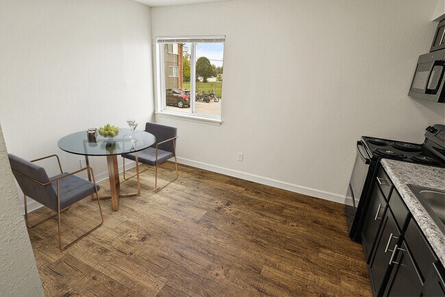Metro Apartments at Wood River