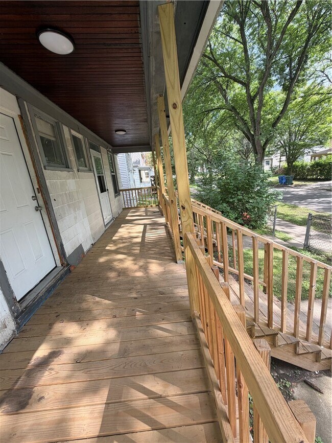 Photo - 392-394-394 Columbia Ave