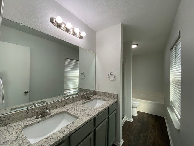 Photo - Saginaw Texas Homes For Rent  "Eagle Mtn-s...