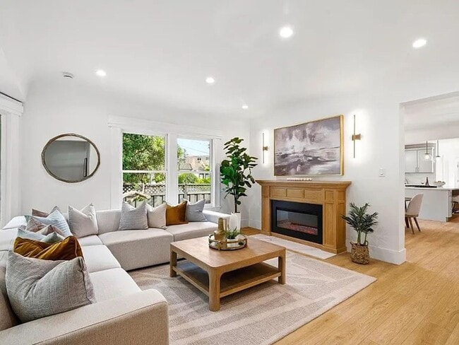 Photo - 1081 Bird Ave.