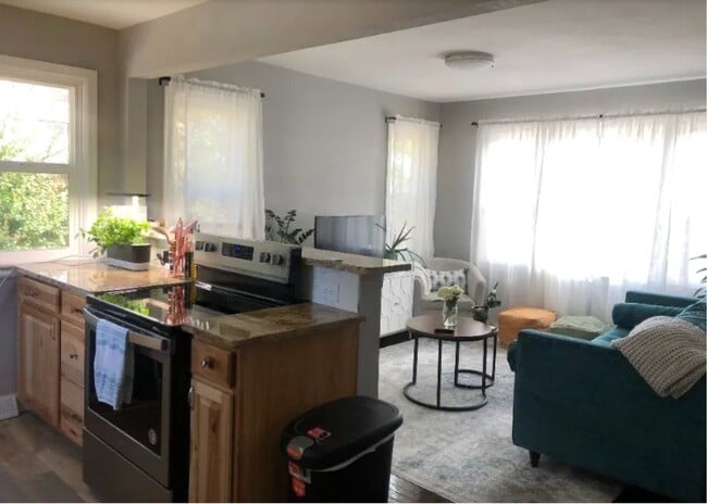 1508 E 21st St Unidad A