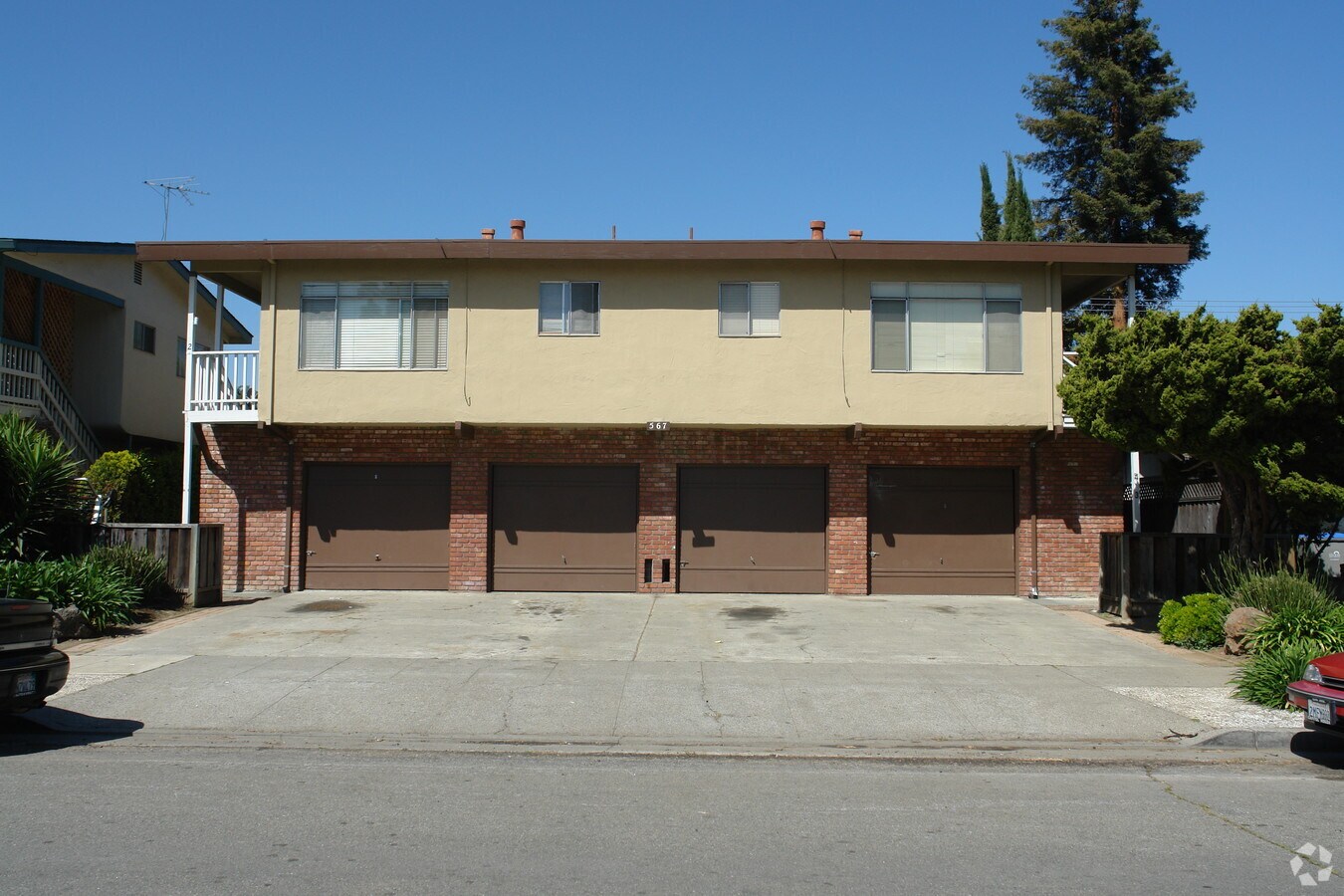 Photo - 567 Hazel Dell Way