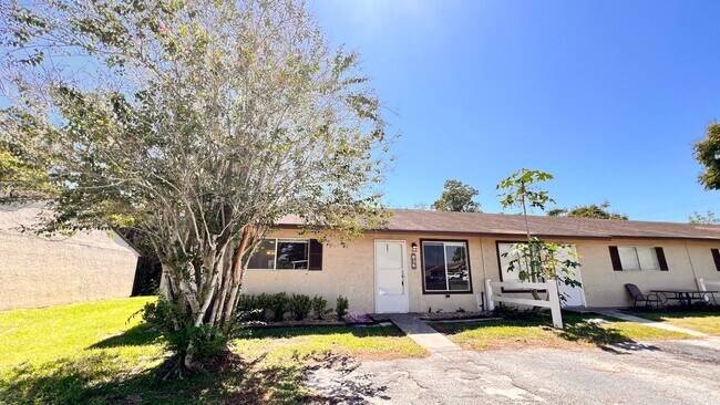 Photo - NEWLY RENOVATED 3 Bedroom/2 Bath Unit! Was...