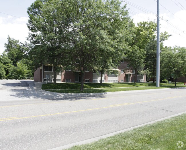 2500 North 56th Street Apartments For Rent in Lincoln, NE