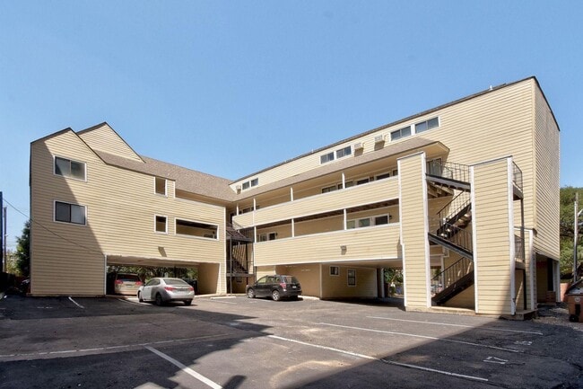 Photo - 2510 San Gabriel St