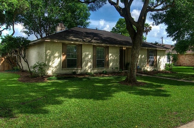 Photo - 5403 Timpani Dr House
