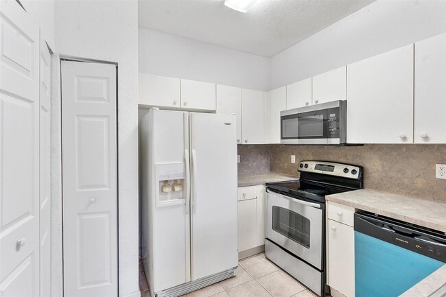 Photo - 1407 S Santa Catalina Cir