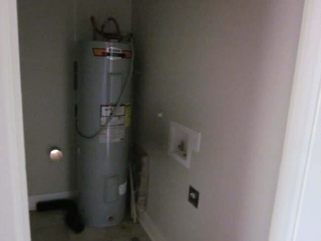 Photo - 833 Parker St Unidad A