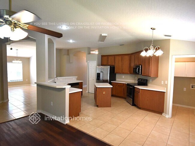 Photo - 1062 Bainbury Ln