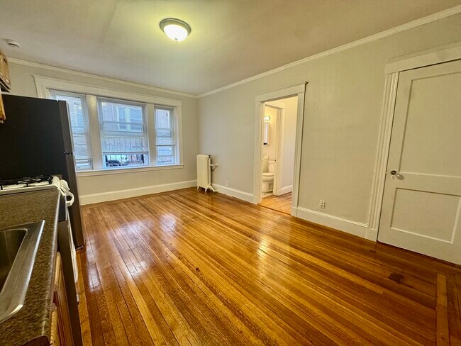 Photo - 1615 Commonwealth Ave Unit 6